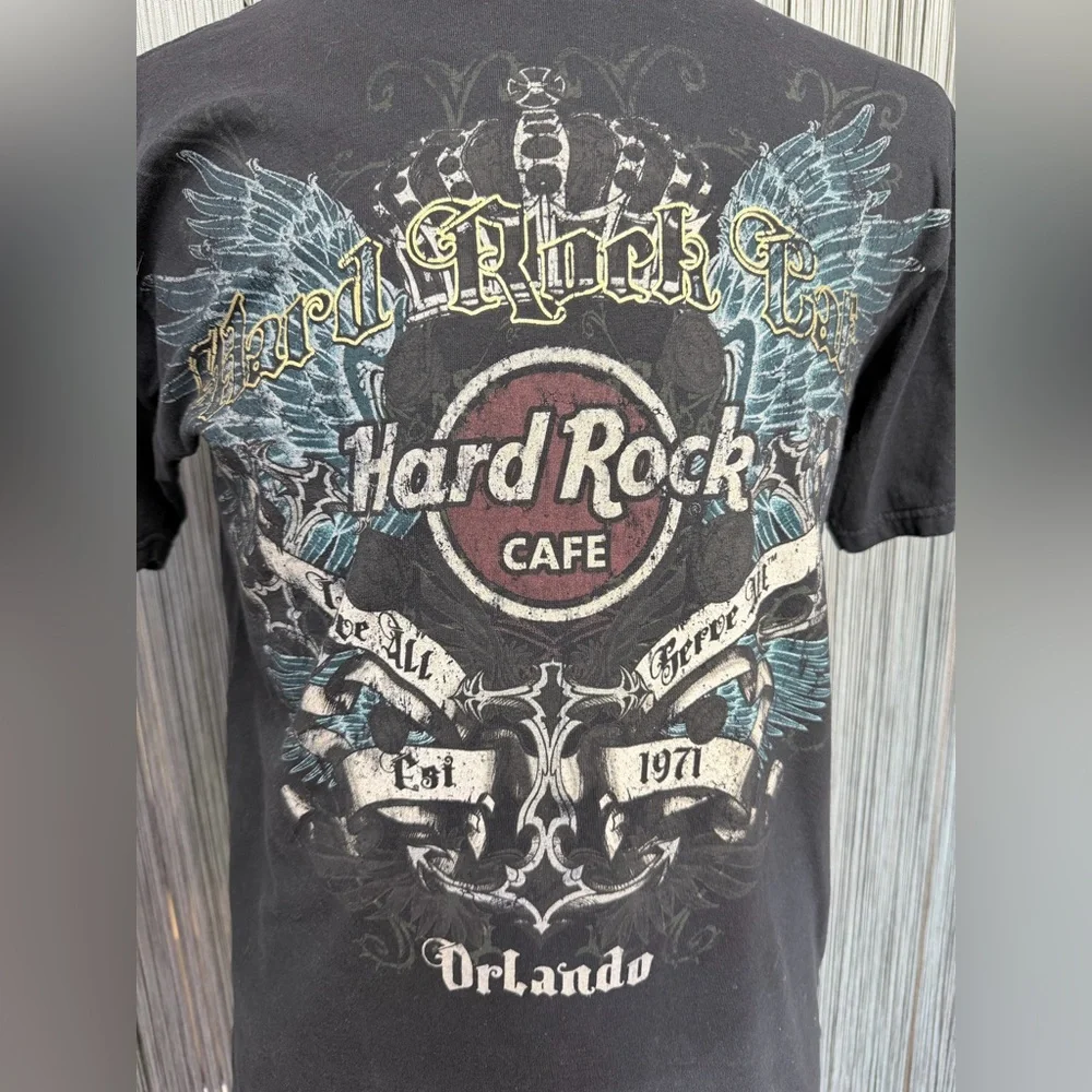 Hard Rock Cafe Black and Blue Graphic Tee - Picture 2 of 7